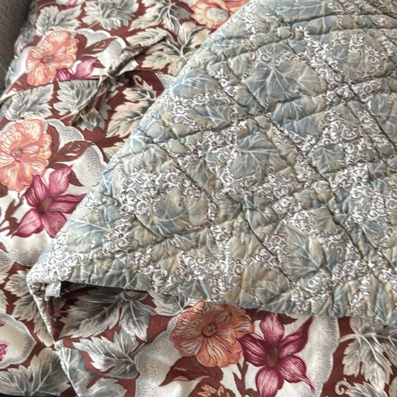 Two Pine Cone Hill Quilted Euro Shams - Picture 4 of 4